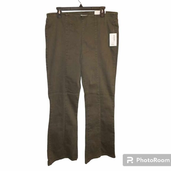Westbound womens pants 16R, the seamed flare, high rise,  flare leg W-352 - Picture 1 of 4